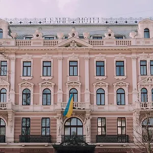 מלון Grand Casino &, לבוב